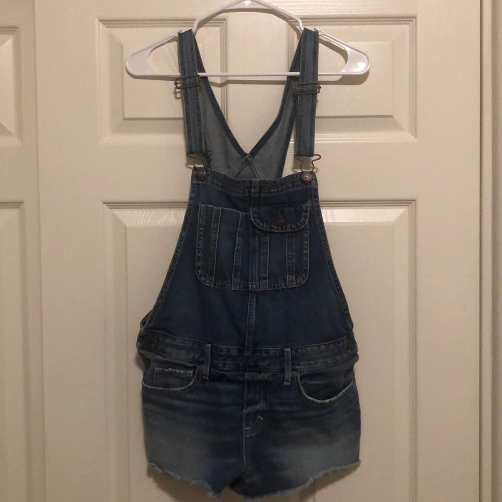 Abercrombie & Fitch Overall Shorts